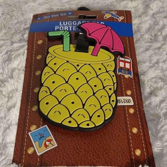 Vacation Cocktail Luggage Tag  - Picture 4 of 4